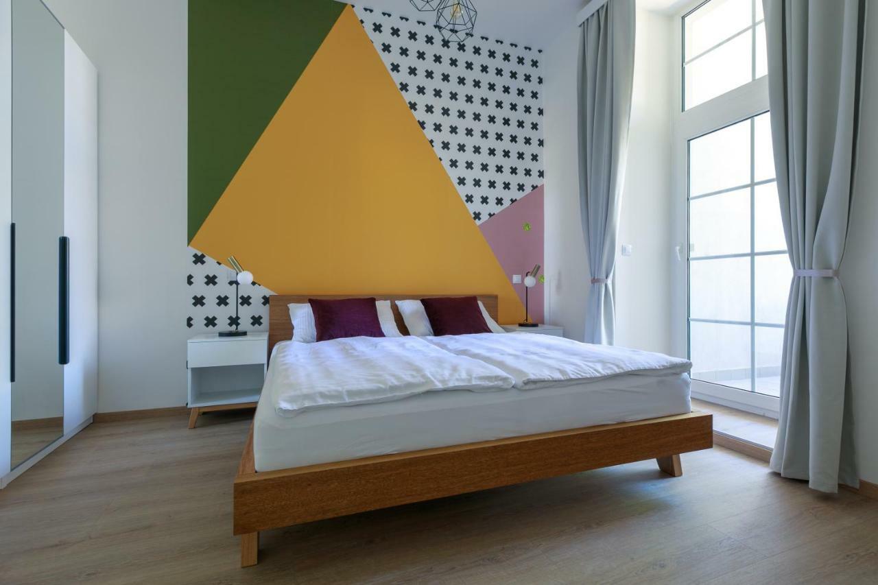 Avantgarde Apartments Plzeň Esterno foto
