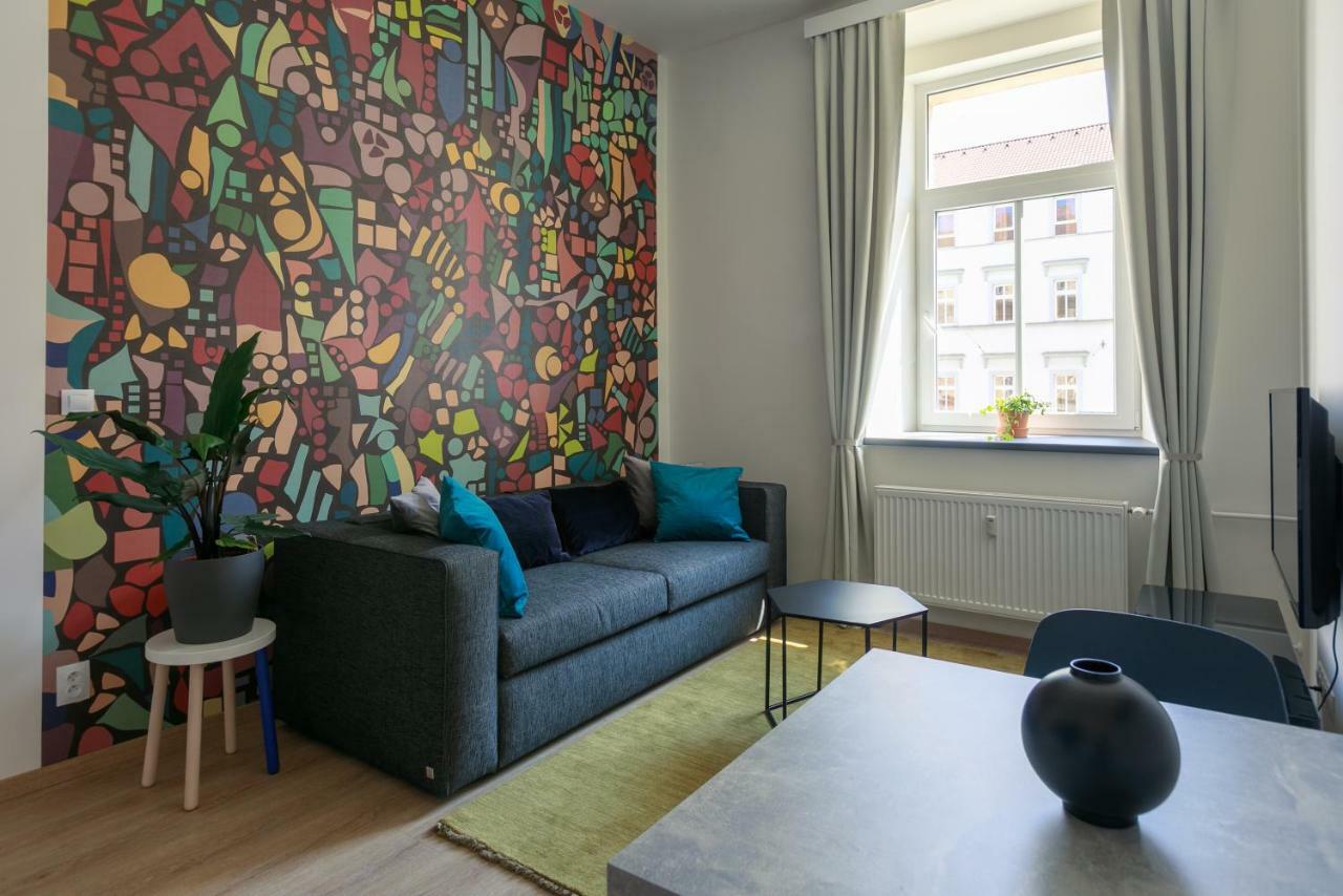 Avantgarde Apartments Plzeň Esterno foto